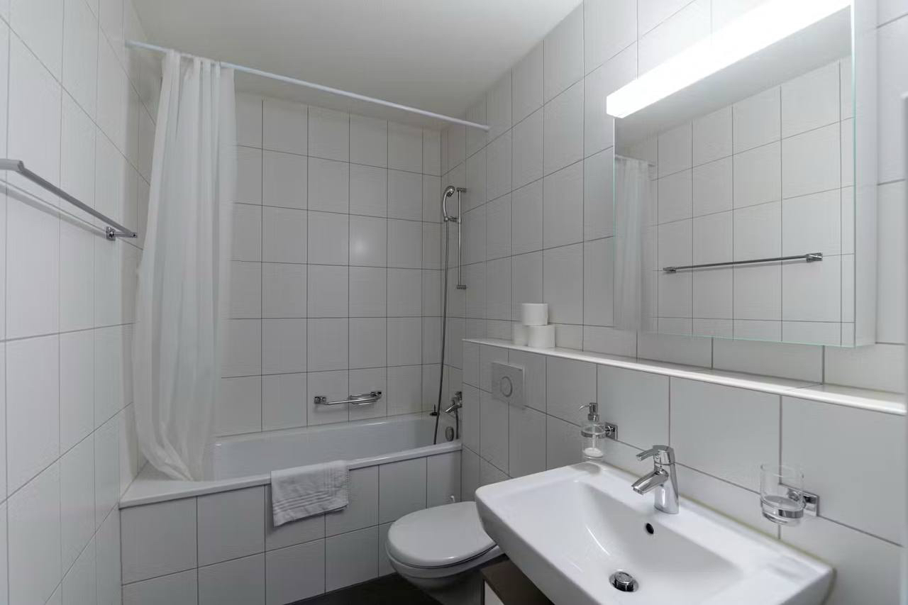 Appartement meublé 80m² – Centre-ville - Image 5